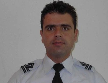 Θρηνεί η Εύβοια για το θάνατο του σμηναγού Νίκου Βασιλείου